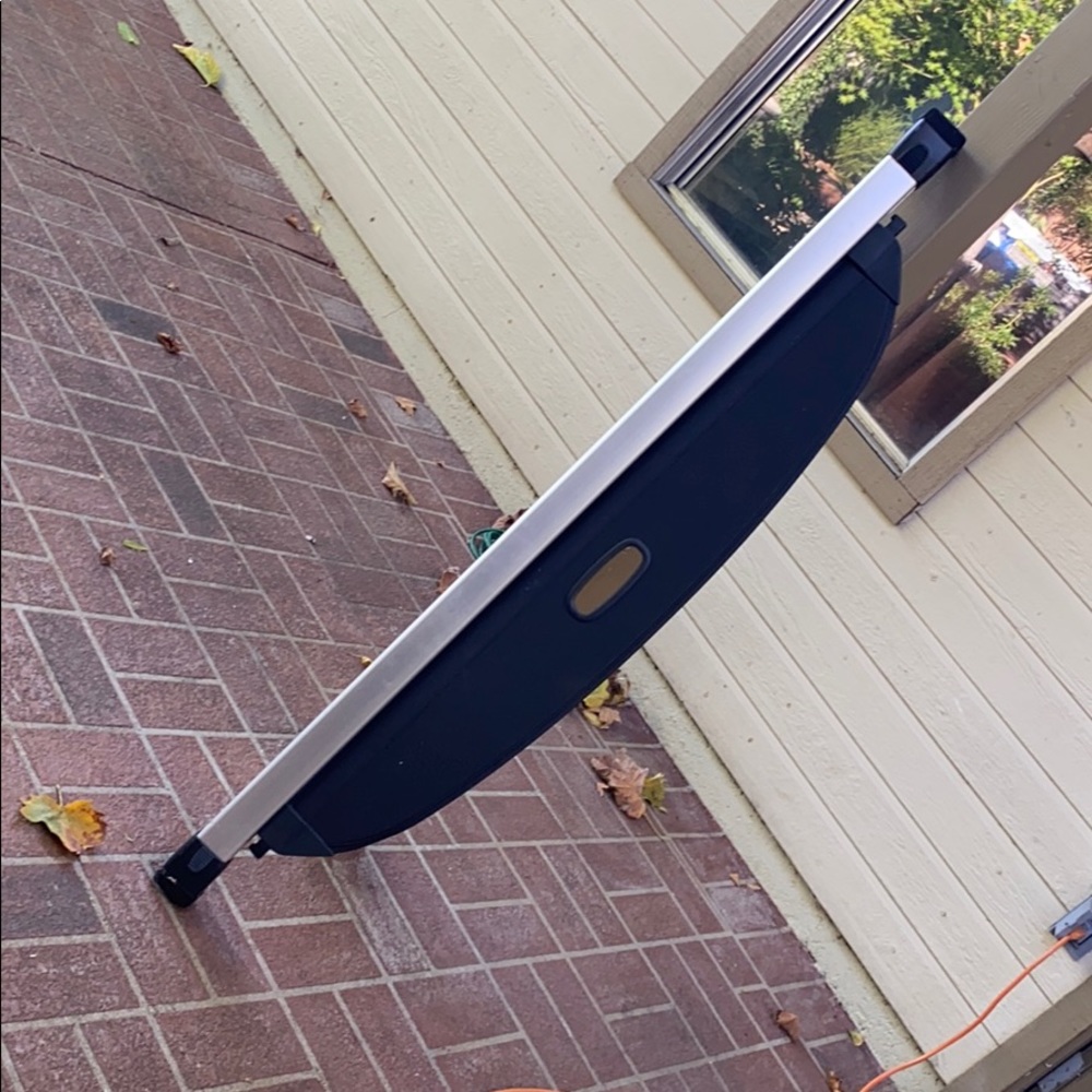 Cargo storage cover